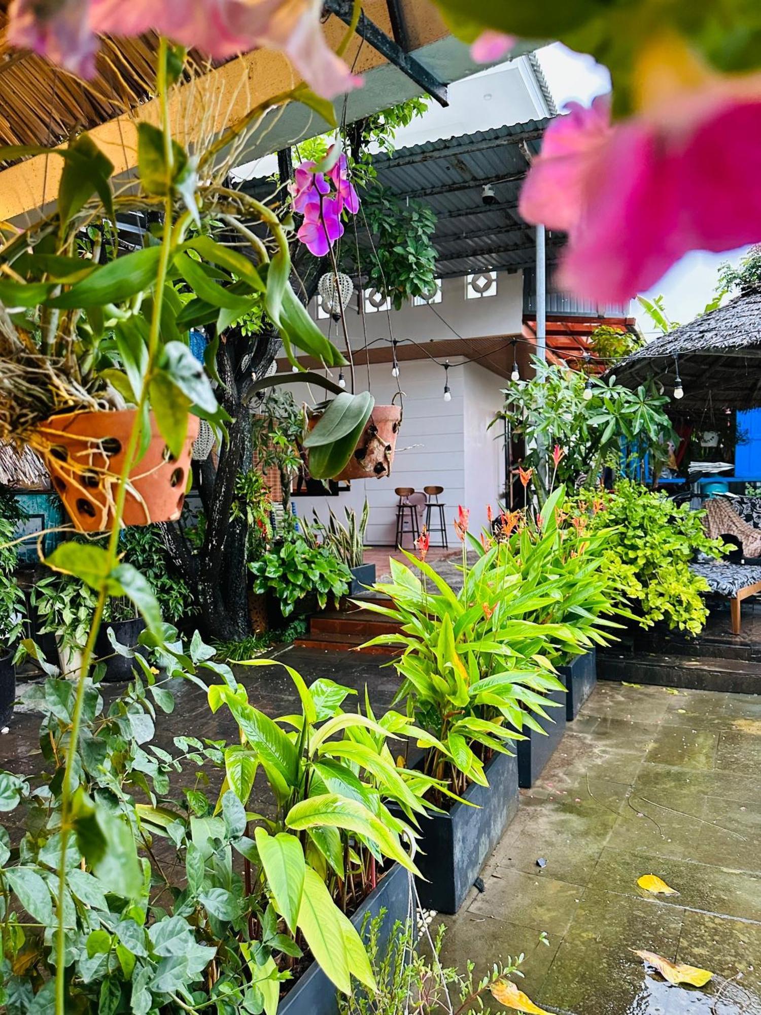 Water Palm Residence Hieu Nhon 外观 照片